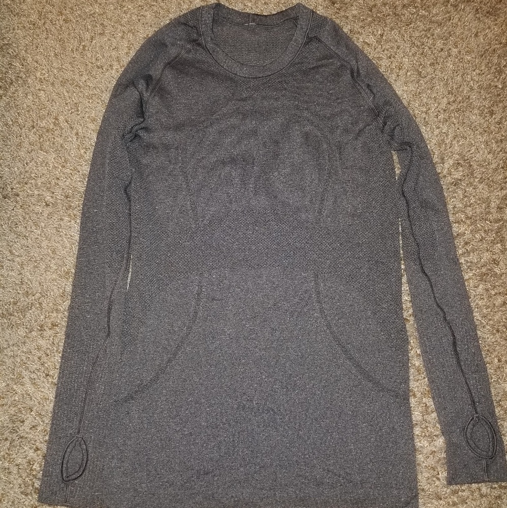 Lululemon Swiftly Tech Long Sleeve